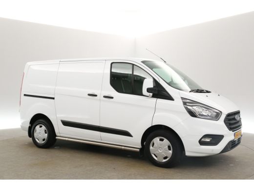 Ford Transit Custom 280 2.0 TDCI L1H1 Limited Airco Camera Cruise Navigatie 3 Persoons PDC LED Stoelverw. Trekhaak ActivLease financial lease