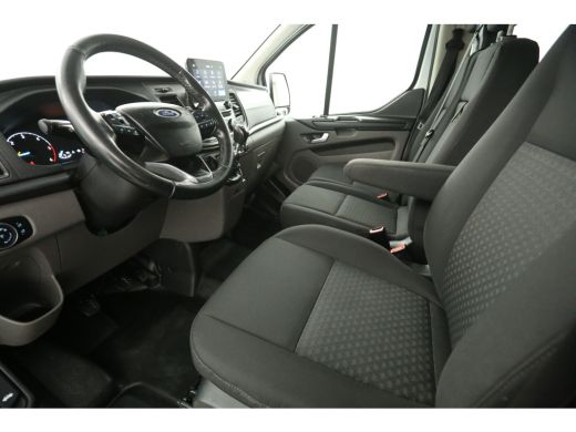 Ford Transit Custom 320 2.0 TDCI L2H1 Limited | Dubbele Cabine | 6 Persoons Airco Camera Carplay Cruise PDC 18''LMV T... ActivLease financial lease