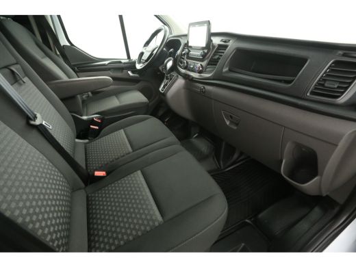 Ford Transit Custom 340 2.0 TDCI L2H1 130PK Automaat Airco Cruise Carplay 2xSchuifdeur Navi PDC 3 Pers Elektrpakket ActivLease financial lease