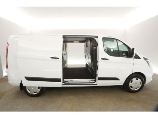 Ford Transit Custom 340 2.0 TDCI L2H1 130PK Automaat Airco Cruise Carplay 2xSchuifdeur Navi PDC 3 Pers Elektrpakket ActivLease financial lease