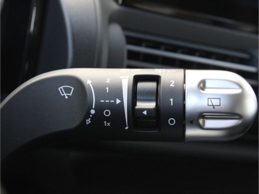 Hyundai Inster Hyundai E-Motion 42 kWh incl. €1.500,- Voorraad Voordeel! | Navi | Adapt. Cruise | Parkeercamera ... ActivLease financial lease