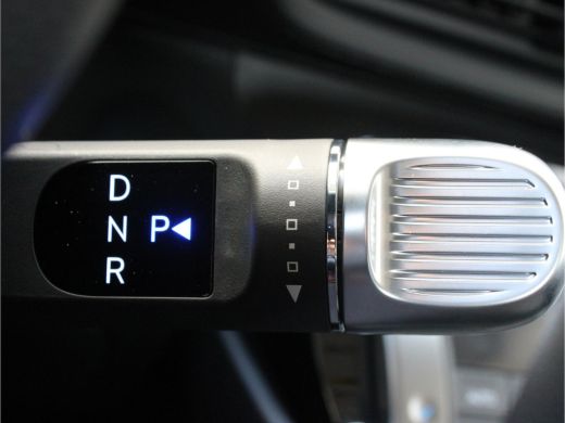 Hyundai Inster Hyundai E-Motion 42 kWh incl. €1.500,- Voorraad Voordeel! | Navi | Adapt. Cruise | Parkeercamera ... ActivLease financial lease