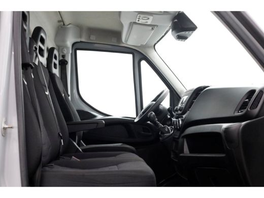 Iveco Daily 35C16 160pk E6 L2H1 Dubbel Lucht Trekhaak 3500kg 10-2019 ActivLease financial lease