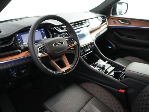 Jeep Grand Cherokee Jeep Summit Reserve | 10'' digitaal cluster | 10.1'' infotainment met navigatie en Uconnect | 21'... ActivLease financial lease