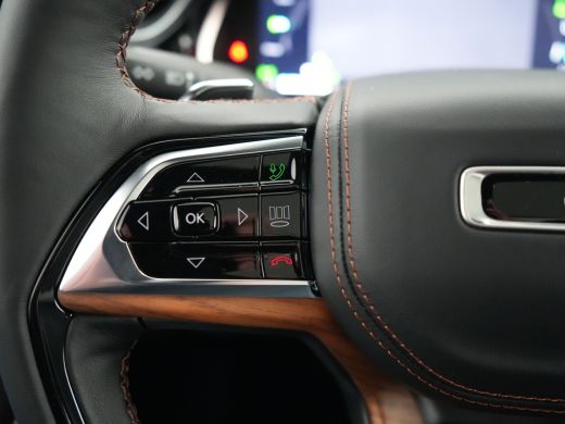 Jeep Grand Cherokee Jeep Summit Reserve | 10'' digitaal cluster | 10.1'' infotainment met navigatie en Uconnect | 21'... ActivLease financial lease