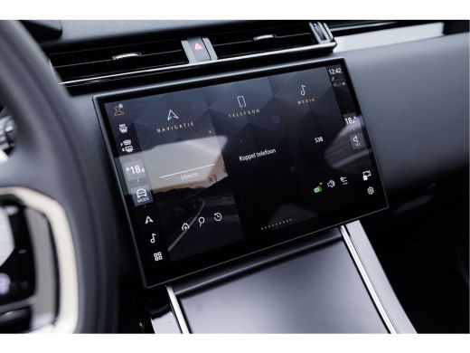 Land Rover Range Rover Velar P400e AWD Dynamic SE | Pano | Black Pack | Facelift MY24 | Cold Climate | Drive Assist Pack | 21 ... ActivLease financial lease