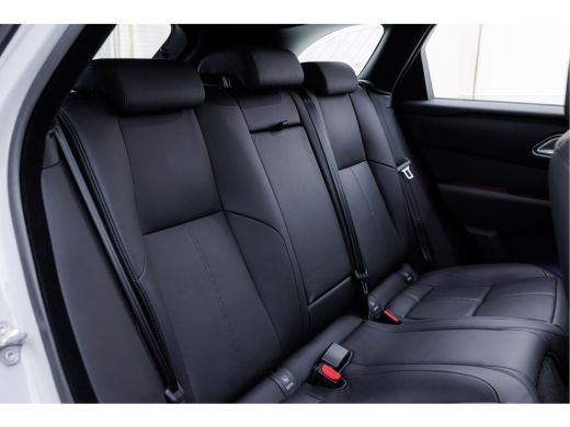 Land Rover Range Rover Velar P400e AWD Dynamic SE | Pano | Black Pack | Facelift MY24 | Cold Climate | Drive Assist Pack | 21 ... ActivLease financial lease