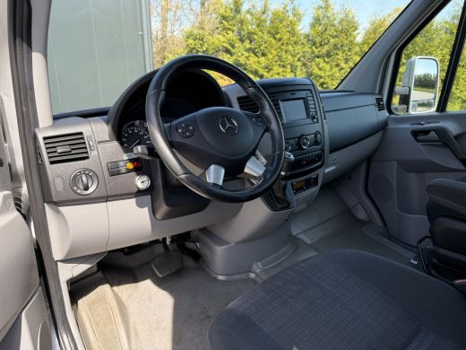 Mercedes Sprinter 519 3.0 CDI V6 E6 WB 433 / BE-TREKKER 8 TONS / 1e EIG ALS NIEUW / AUTOMAAT / DUBBEL CABINE / AIRC... ActivLease financial lease