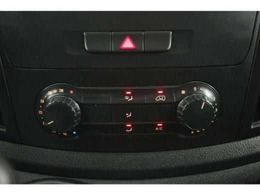 Mercedes Vito 111 CDI Lang Airco 3 Persoons Trekhaak Imperiaal 3 Persoons Leder Elektrpakket ActivLease financial lease