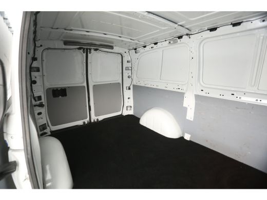 Mercedes Vito 111 CDI Lang Airco 3 Persoons Trekhaak Imperiaal 3 Persoons Leder Elektrpakket ActivLease financial lease