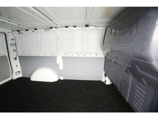Mercedes Vito 111 CDI Lang Airco 3 Persoons Trekhaak Imperiaal 3 Persoons Leder Elektrpakket ActivLease financial lease