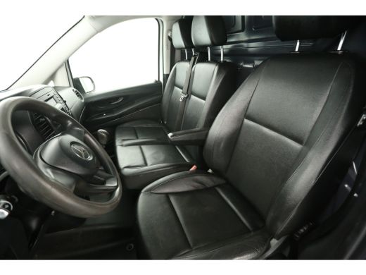 Mercedes Vito 111 CDI Lang Airco 3 Persoons Trekhaak Imperiaal 3 Persoons Leder Elektrpakket ActivLease financial lease