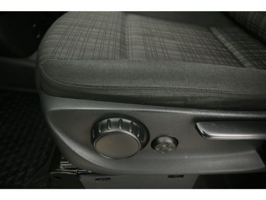 Mercedes Vito 114 CDI Lang Automaat Airco Camera Cruise 3 Persoons Elektrpakket Trekhaak ActivLease financial lease