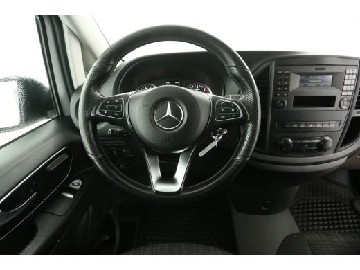 Mercedes Vito 114 CDI Lang Automaat Airco Camera Cruise 3 Persoons Elektrpakket Trekhaak ActivLease financial lease