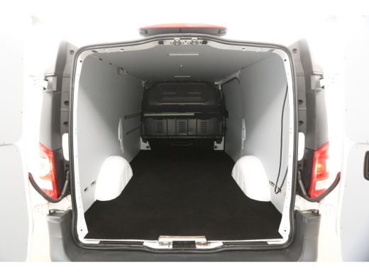 Mercedes Vito 114 CDI Lang Automaat Airco Cruise 3 Persoons Elektrpakket Stoelverw. ActivLease financial lease