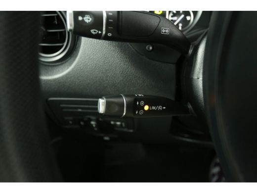 Mercedes Vito 114 CDI Lang Automaat Airco Cruise Stoelverwarming 3 Persoons Elektrpakket Achterklep ActivLease financial lease