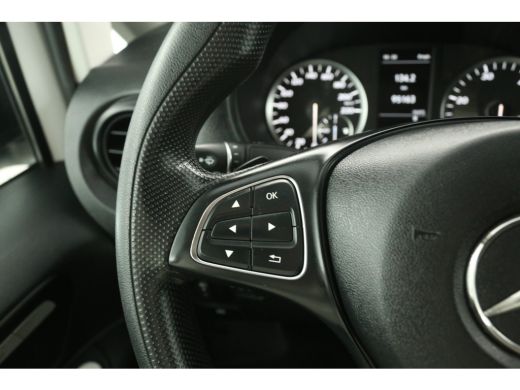 Mercedes Vito 114 CDI Lang Automaat Airco Cruise Stoelverwarming 3 Persoons Elektrpakket Achterklep ActivLease financial lease