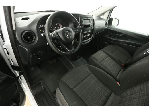 Mercedes Vito 114 CDI Lang Automaat Airco Cruise Stoelverwarming 3 Persoons Elektrpakket Achterklep ActivLease financial lease