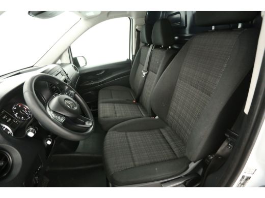 Mercedes Vito 114 CDI Lang Automaat Airco Cruise Stoelverwarming 3 Persoons Elektrpakket Achterklep ActivLease financial lease
