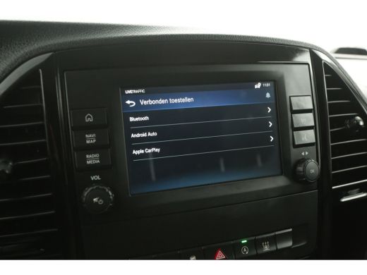 Mercedes Vito 114 CDI Lang Automaat Camera Carplay Cruise Clima LED 2xSchuifdeur Navi Trekhaak Leder 18"LMV Sto... ActivLease financial lease