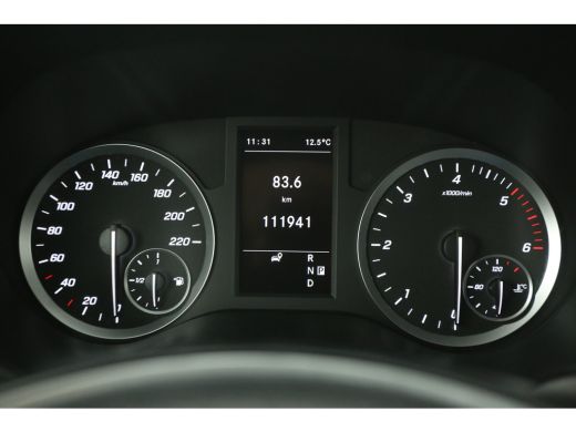 Mercedes Vito 114 CDI Lang Automaat Camera Carplay Cruise Clima LED 2xSchuifdeur Navi Trekhaak Leder 18"LMV Sto... ActivLease financial lease