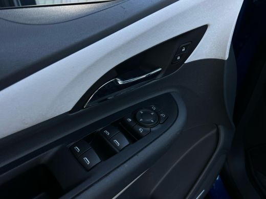 Opel Ampera-E Business executive 60 kWh 99 % SOH | LEDER | NAVI | LED ActivLease financial lease