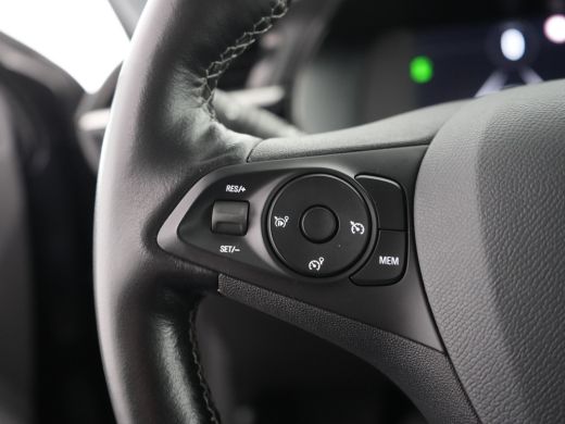Opel Corsa Opel 1.2 Elegance ActivLease financial lease