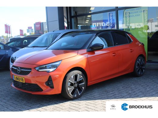 Opel CORSA-E Opel Ultimate 50 kWh / Navigatie / Alcantara / PDC V+A / Matrix LED / stuur -en stoelverwarming /...