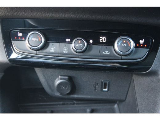 Opel CORSA-E Opel Ultimate 50 kWh / Navigatie / Alcantara / PDC V+A / Matrix LED / stuur -en stoelverwarming /... ActivLease financial lease