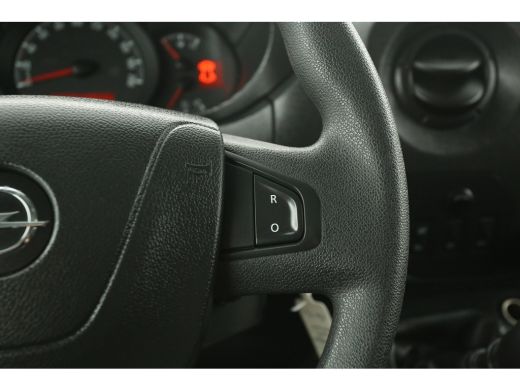 Opel Movano 2.3 CDTI L2H2 Airco Cruise Camera Trekhaak Omvormer Navi PDC Elektrpakket ActivLease financial lease