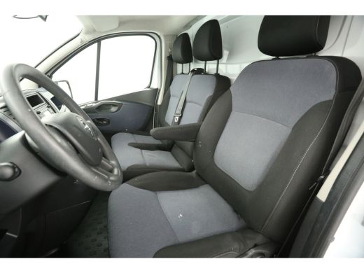 Opel Vivaro 1.6 CDTI L2H1 Airco Camera Cruise Trekhaak 3 Persoons Imperiaal Ladder Elektrpakket ActivLease financial lease