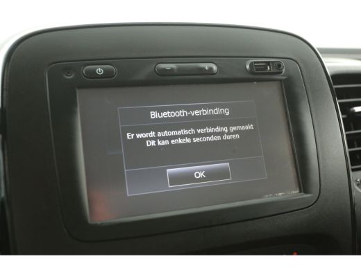Opel Vivaro 1.6 CDTI L2H1 Airco Cruise Navigatie PDC 3 Persoons Imperiaal Elektrpakket Trekhaak ActivLease financial lease