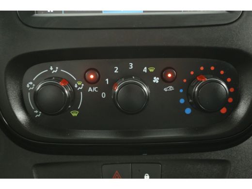 Opel Vivaro 1.6 CDTI L2H1 Airco Cruise Navigatie PDC 3 Persoons Imperiaal Elektrpakket Trekhaak ActivLease financial lease