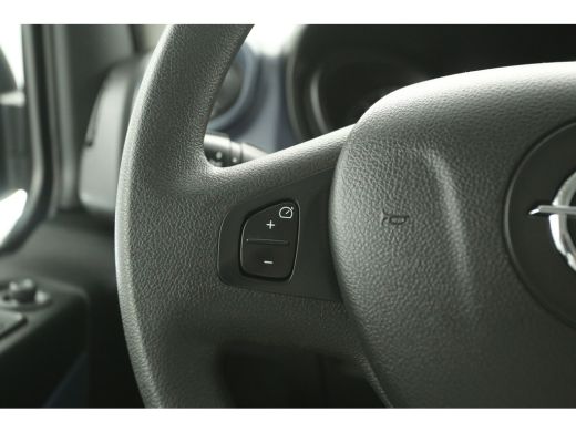 Opel Vivaro 1.6 CDTI L2H1 Airco Cruise Navigatie PDC 3 Persoons Imperiaal Elektrpakket Trekhaak ActivLease financial lease