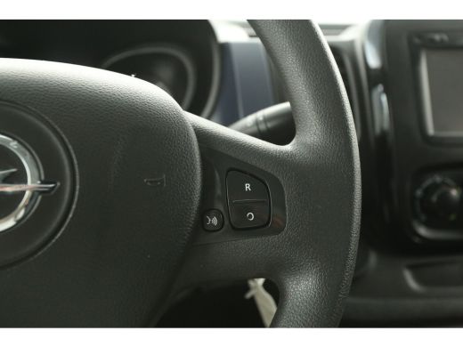 Opel Vivaro 1.6 CDTI L2H1 Airco Cruise Navigatie PDC 3 Persoons Imperiaal Elektrpakket Trekhaak ActivLease financial lease