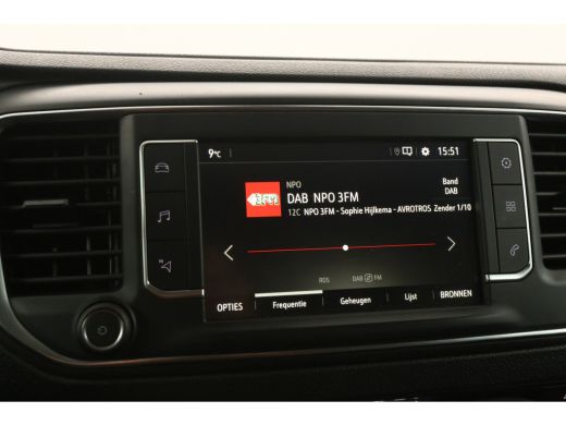 Opel Vivaro 2.0 CDTI L3H1 Automaat Clima 360Camera Cruise Carplay Head-up Display Navi PDC LED 3 Pers 17"LMV ... ActivLease financial lease