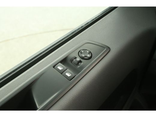 Opel Vivaro 2.0 CDTI L3H1 Automaat Clima 360Camera Cruise Carplay Head-up Display Navi PDC LED 3 Pers 17"LMV ... ActivLease financial lease