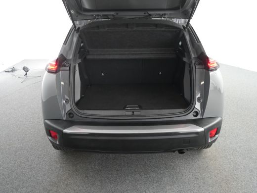 Peugeot 2008 1.2 PureTech 100 Allure | Achteruitrijcamera | Armsteun voor | Cruise control ActivLease financial lease