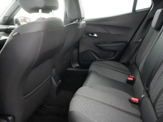 Peugeot 2008 1.2 PureTech 100 Allure | Achteruitrijcamera | Armsteun voor | Cruise control ActivLease financial lease
