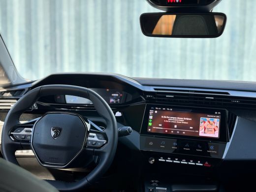 Peugeot 408 1.6 HYbrid Allure 180 EAT8 | Achteruitrijcamera | Keyless entry | Keyless start ActivLease financial lease