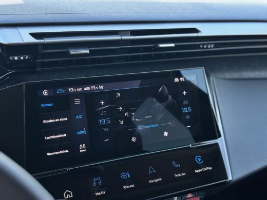 Peugeot 408 1.6 HYbrid Allure 180 EAT8 | Achteruitrijcamera | Keyless entry | Keyless start ActivLease financial lease