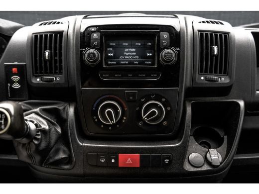 Peugeot Boxer 2.0 BlueHDI | L2H2 | 130 PK | Airco | 6-Zits | Cruise | Euro 6 ActivLease financial lease