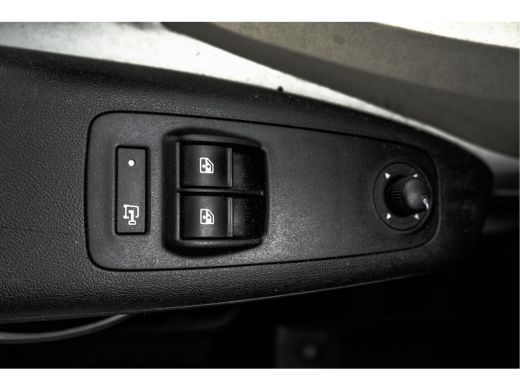 Peugeot Boxer 2.0 BlueHDI | L2H2 | 130 PK | Airco | 6-Zits | Cruise | Euro 6 ActivLease financial lease
