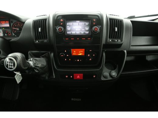 Peugeot Boxer 333 2.2 BlueHDi L2H1 165PK Airco 2xSchuifdeur Camera Cruise Navigatie PDC Elektrpakket Trekhaak ActivLease financial lease