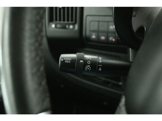 Peugeot Boxer 333 2.2 BlueHDi L2H1 165PK Airco 2xSchuifdeur Camera Cruise Navigatie PDC Elektrpakket Trekhaak ActivLease financial lease