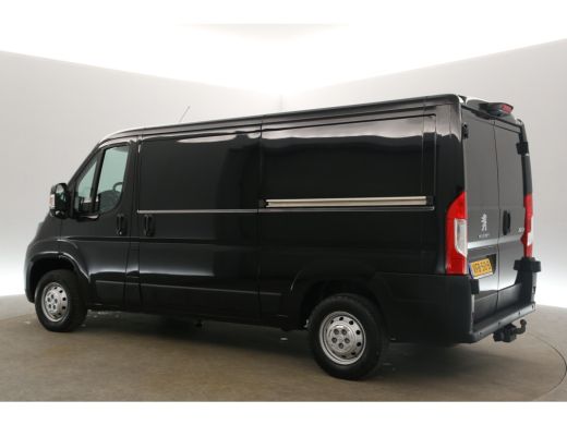 Peugeot Boxer 333 2.2 BlueHDi L2H1 165PK Airco 2xSchuifdeur Camera Cruise Navigatie PDC Elektrpakket Trekhaak ActivLease financial lease