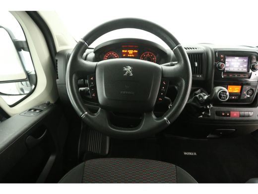 Peugeot Boxer 333 2.2 BlueHDi L2H1 165PK Airco 2xSchuifdeur Camera Cruise Navigatie PDC Elektrpakket Trekhaak ActivLease financial lease