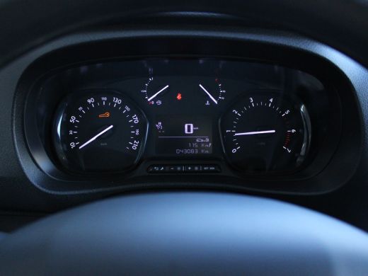 Peugeot Expert 2.0 BlueHDi 145 L3 CARPLAY | CAMERA | TREKHAAK | ActivLease financial lease