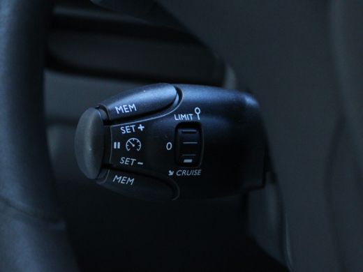 Peugeot Expert 2.0 BlueHDi 145 L3 CARPLAY | CAMERA | TREKHAAK | ActivLease financial lease