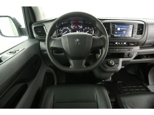 Peugeot Expert 2.0 BlueHDI L3H1 177PK Automaat Airco Cruise 360Camera Carplay 3 Persoons PDC 17''LMV LED Trekhaak ActivLease financial lease